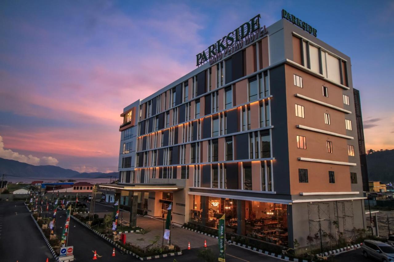 Parkside Gayo Petro Hotel Takengon Экстерьер фото