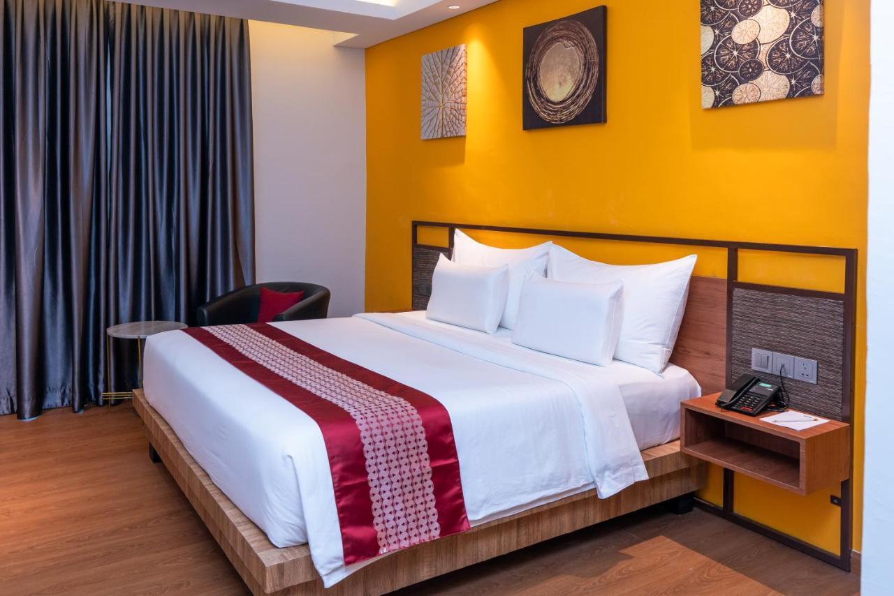 Parkside Gayo Petro Hotel Takengon Экстерьер фото