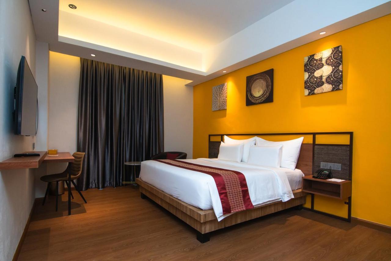 Parkside Gayo Petro Hotel Takengon Экстерьер фото